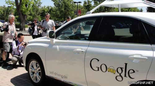 سيارات "غوغل" ذاتية القيادة قريباً في الشوارع