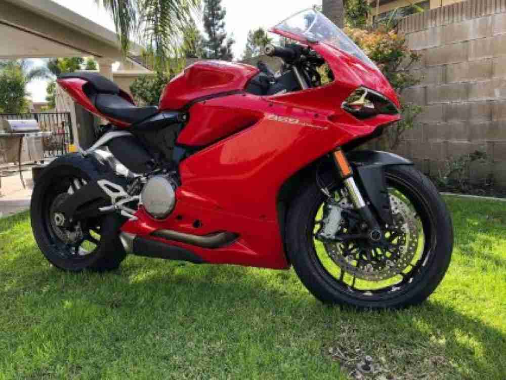 2016 Ducati SUPERBIKE 959 panigale