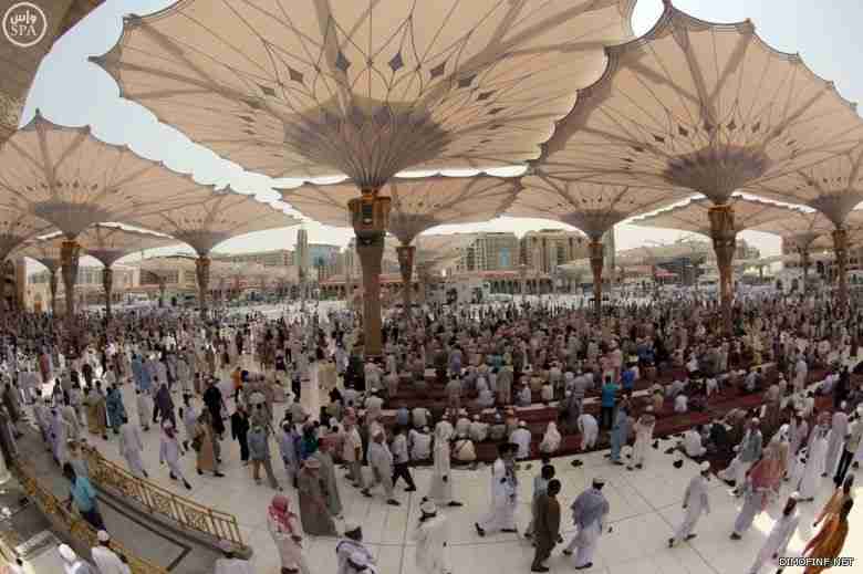 رئاسة المسجد النبوي تهيئ الروضة الشريفة لاستقبال شهر رمضان المبارك