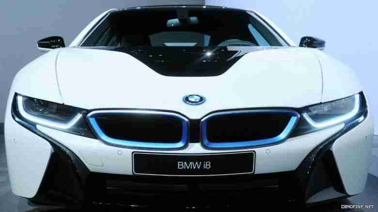لهذا السبب.. "BMW" الألمانية تنقل سياراتها ذاتية القيادة إلى شنجهاي