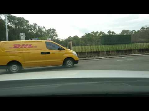 جولة في شوارع وحدائق سدني a drive through Parramatta Park in Sydney Australia